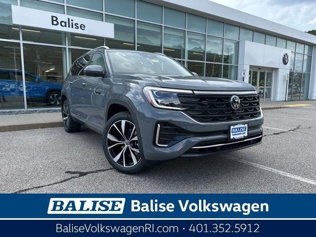 new 2025 Volkswagen Atlas car, priced at $52,289
