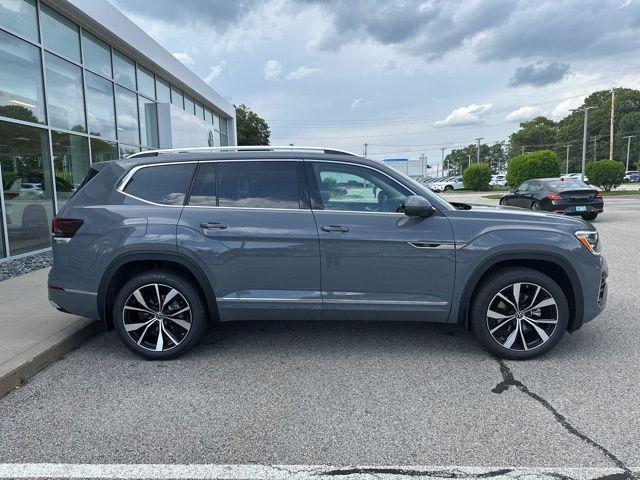new 2025 Volkswagen Atlas car, priced at $51,789