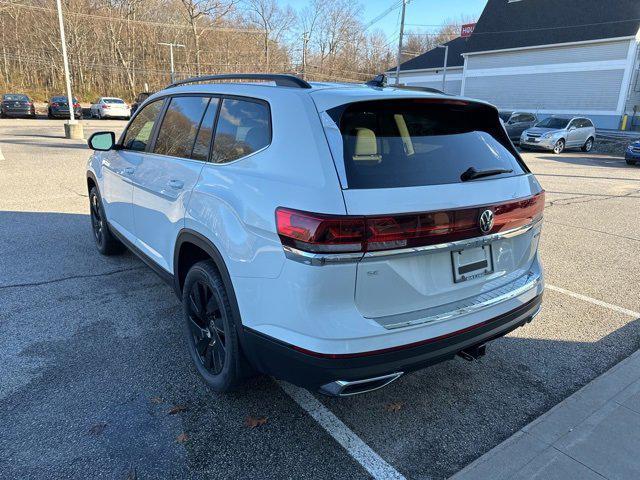 new 2025 Volkswagen Atlas car, priced at $47,725