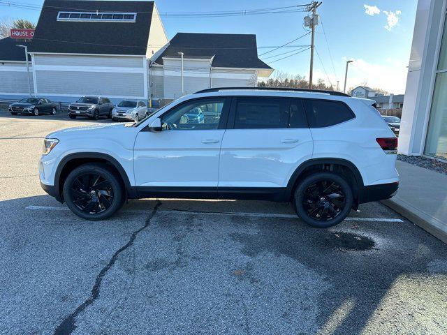 new 2025 Volkswagen Atlas car, priced at $47,725