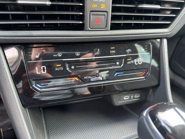 new 2025 Volkswagen Jetta car, priced at $25,121
