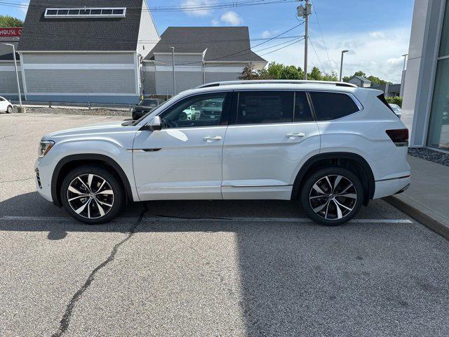 new 2025 Volkswagen Atlas car, priced at $53,789
