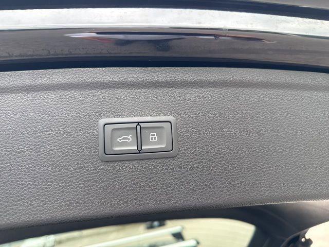 used 2021 Audi Q5 car, priced at $27,500