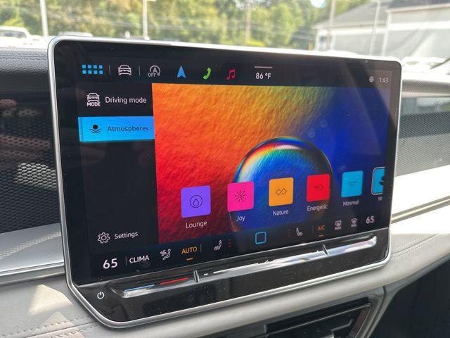 new 2025 Volkswagen Tiguan car, priced at $38,512