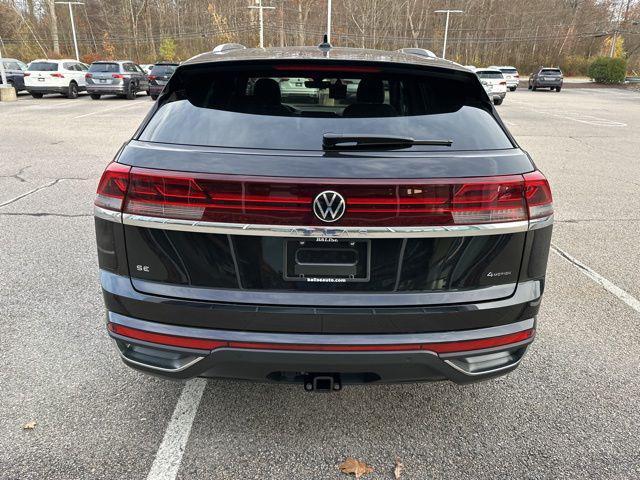 new 2026 Volkswagen Atlas Cross Sport car, priced at $46,776