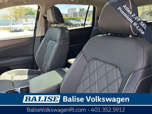 new 2025 Volkswagen Atlas car, priced at $51,834
