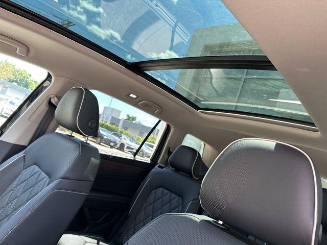 new 2025 Volkswagen Atlas car, priced at $51,334