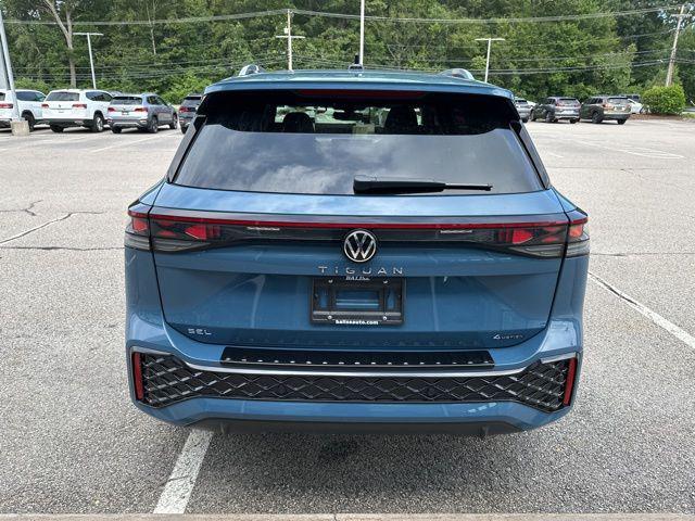 new 2025 Volkswagen Tiguan car, priced at $42,914