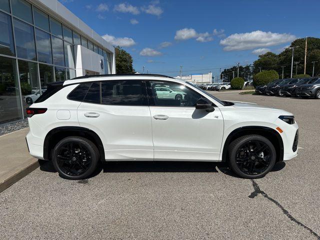new 2025 Volkswagen Tiguan car, priced at $38,127