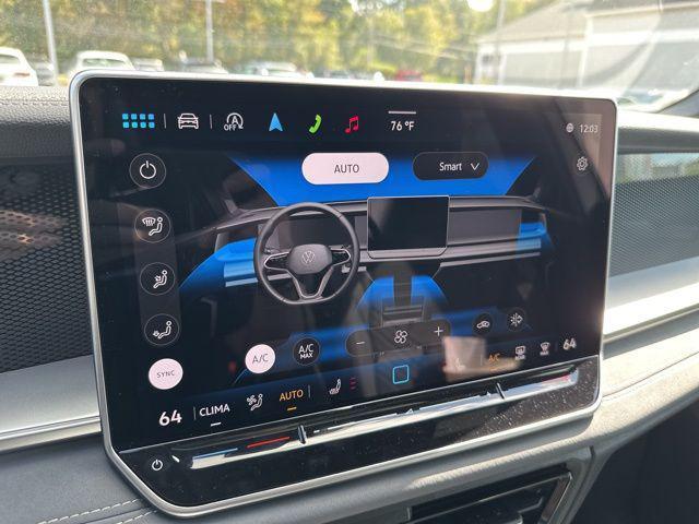 new 2025 Volkswagen Tiguan car, priced at $38,127