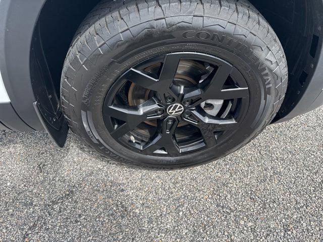 used 2024 Volkswagen Atlas car, priced at $41,500