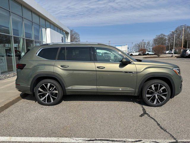new 2025 Volkswagen Atlas car, priced at $51,409