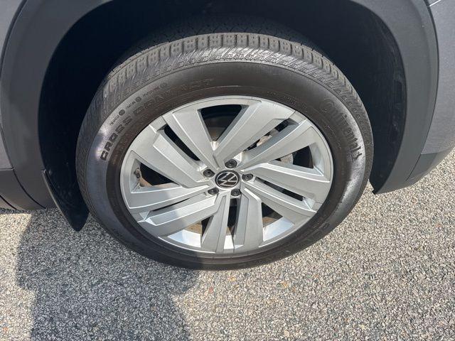 used 2022 Volkswagen Atlas Cross Sport car, priced at $32,500