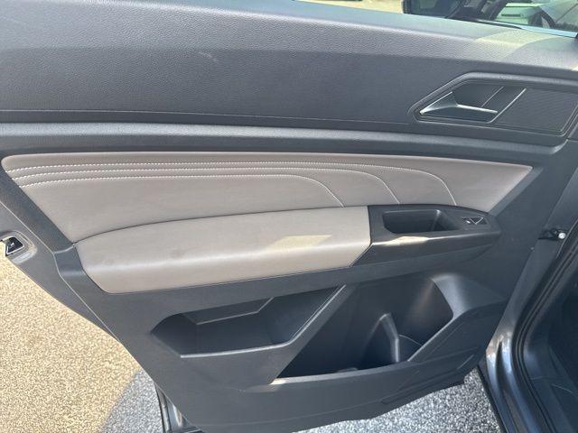 used 2022 Volkswagen Atlas Cross Sport car, priced at $32,500