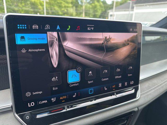 new 2025 Volkswagen Tiguan car, priced at $40,144