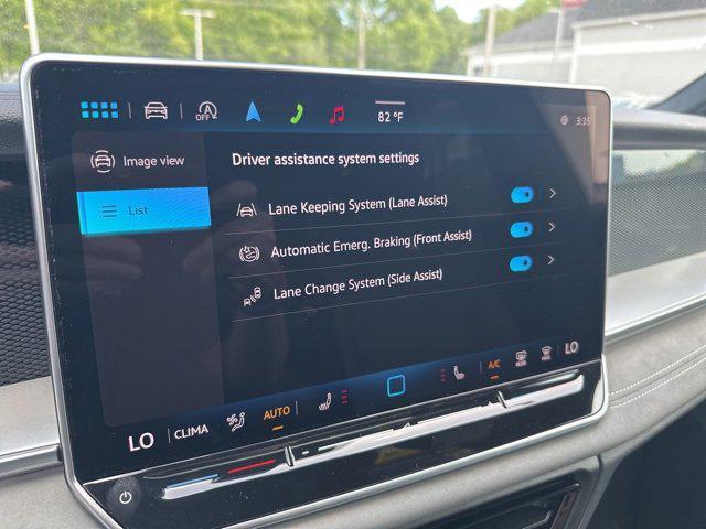 new 2025 Volkswagen Tiguan car, priced at $40,144