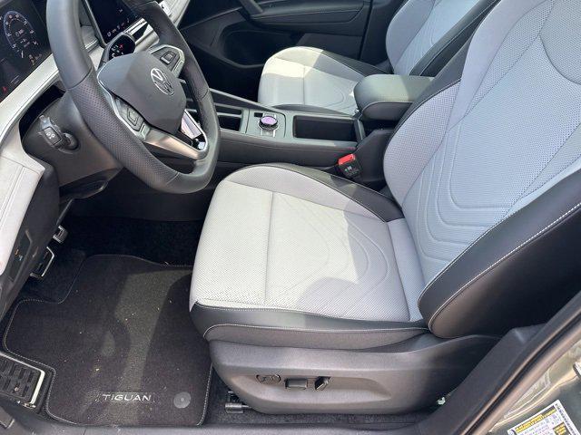 new 2025 Volkswagen Tiguan car, priced at $40,144