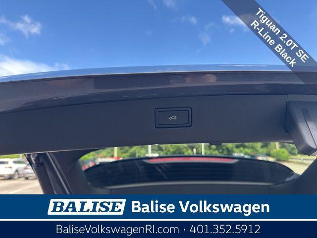 new 2025 Volkswagen Tiguan car, priced at $37,909