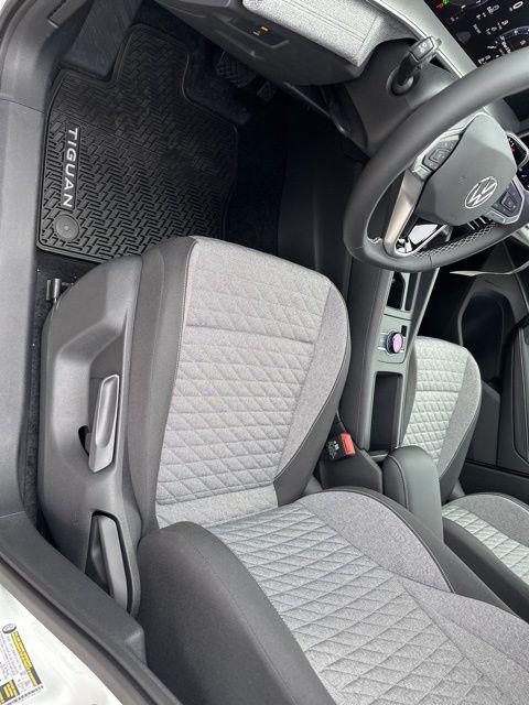 new 2026 Volkswagen Tiguan car, priced at $33,667