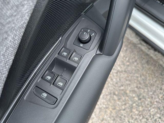 new 2026 Volkswagen Tiguan car, priced at $33,667