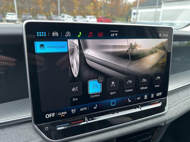 new 2026 Volkswagen Tiguan car, priced at $33,667