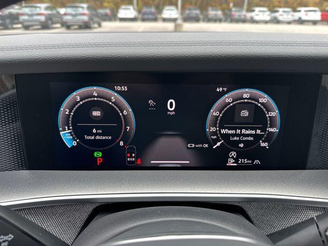 new 2026 Volkswagen Tiguan car, priced at $33,667