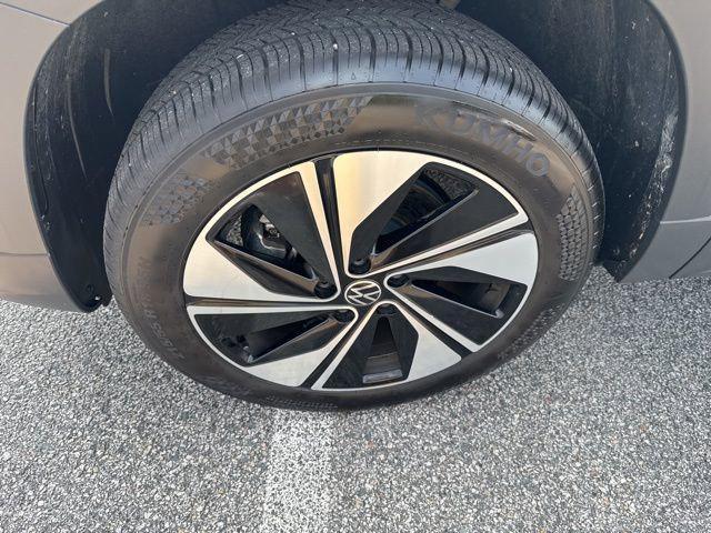 used 2024 Volkswagen Taos car, priced at $27,500