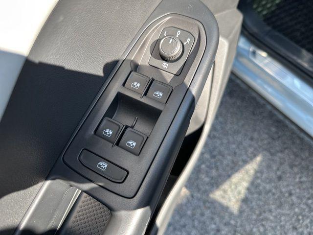 new 2025 Volkswagen Taos car, priced at $33,079
