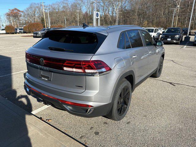 new 2025 Volkswagen Atlas Cross Sport car, priced at $45,846