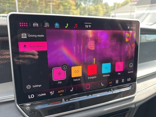 new 2025 Volkswagen Tiguan car, priced at $34,357