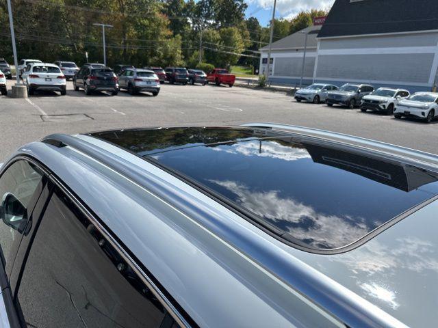 new 2025 Volkswagen Tiguan car, priced at $35,537