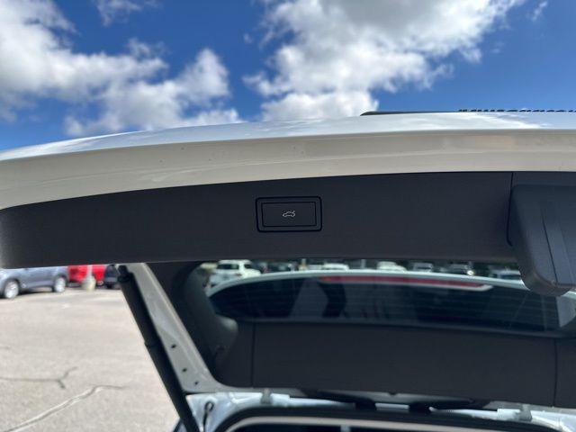 new 2025 Volkswagen Tiguan car, priced at $35,537