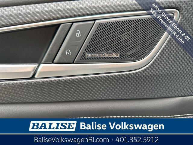 new 2025 Volkswagen Atlas Cross Sport car, priced at $51,081