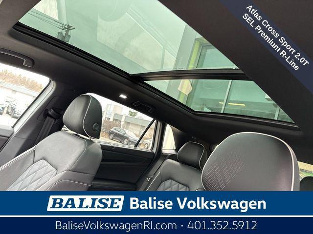 new 2025 Volkswagen Atlas Cross Sport car, priced at $51,081