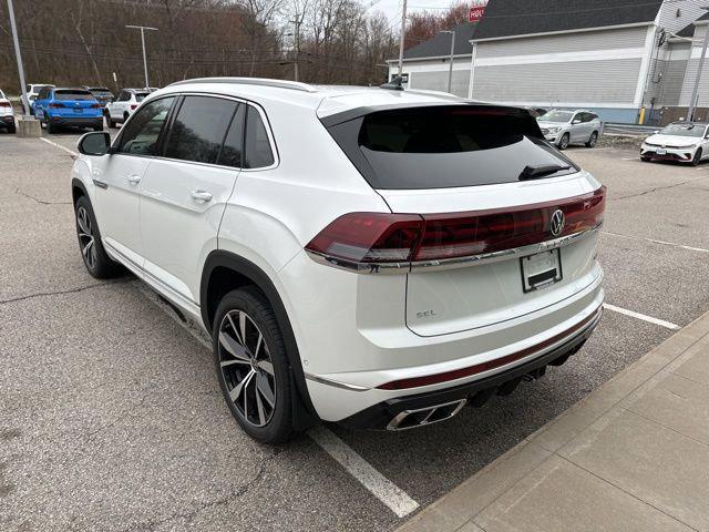 new 2025 Volkswagen Atlas Cross Sport car, priced at $53,581