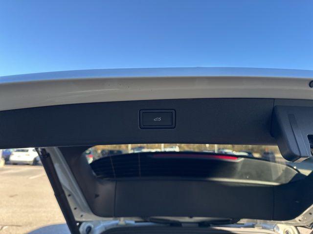 new 2026 Volkswagen Tiguan car, priced at $41,907