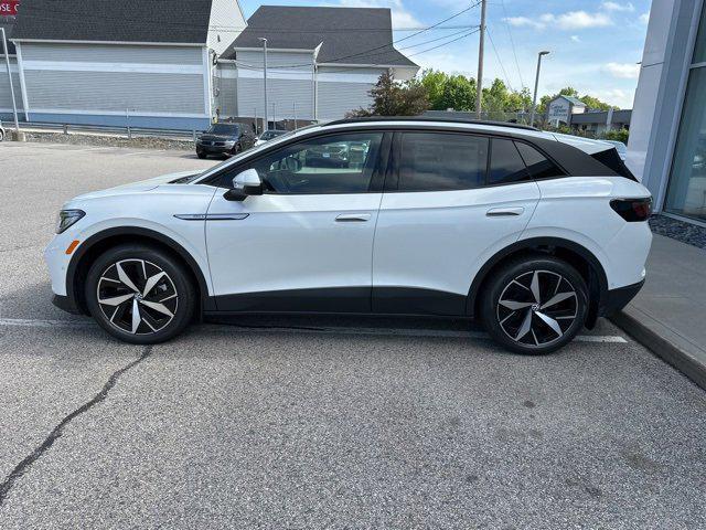 new 2025 Volkswagen ID.4 car, priced at $47,926