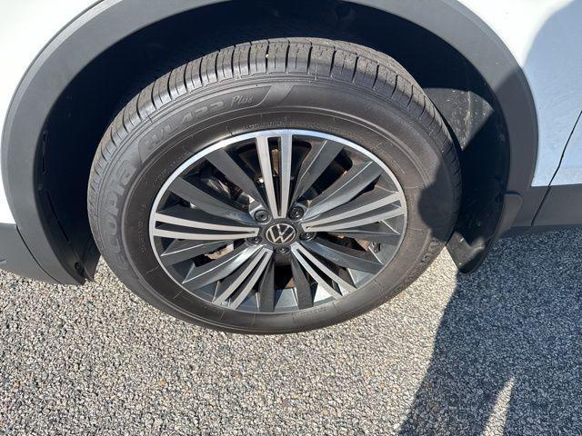 used 2024 Volkswagen Tiguan car, priced at $29,900
