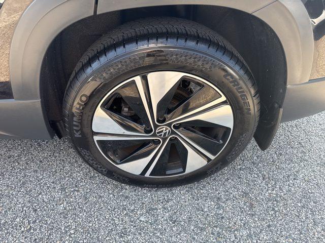 used 2024 Volkswagen Taos car, priced at $26,900