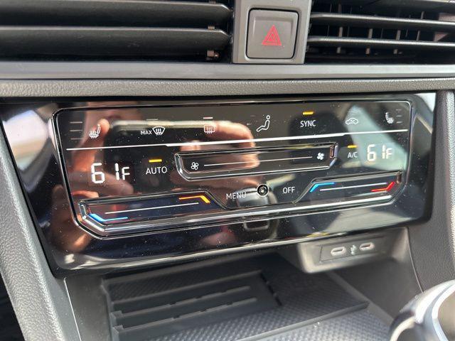 new 2025 Volkswagen Jetta car, priced at $25,753