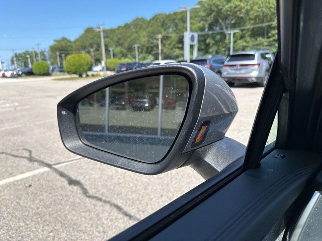 new 2025 Volkswagen Tiguan car, priced at $31,044