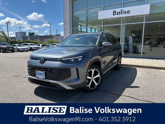 new 2025 Volkswagen Tiguan car, priced at $34,557