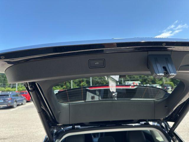 new 2025 Volkswagen Tiguan car, priced at $33,594