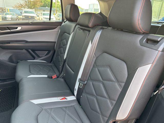 new 2025 Volkswagen Atlas car, priced at $46,314