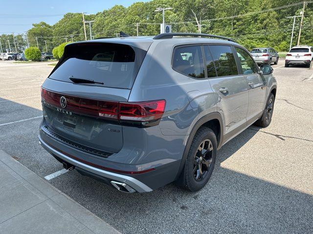 new 2025 Volkswagen Atlas car, priced at $44,314
