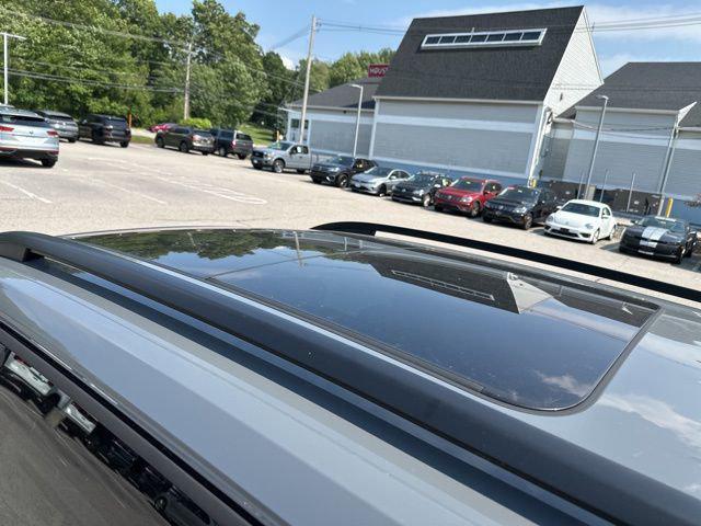 new 2025 Volkswagen Atlas car, priced at $46,314