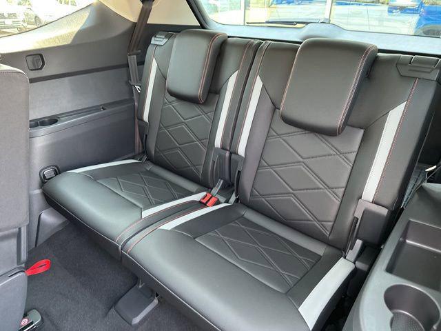 new 2025 Volkswagen Atlas car, priced at $46,314