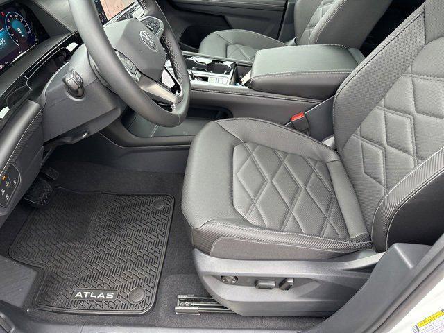 new 2025 Volkswagen Atlas Cross Sport car, priced at $43,656