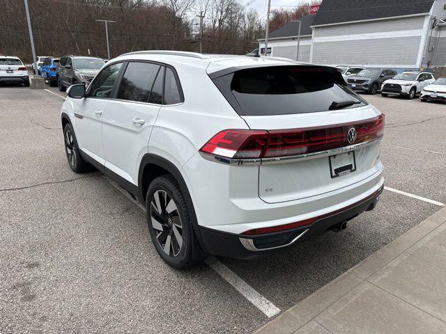new 2025 Volkswagen Atlas Cross Sport car, priced at $45,156
