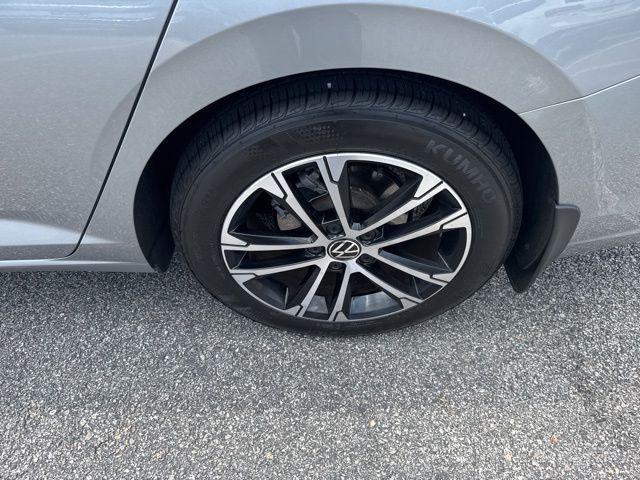 used 2024 Volkswagen Jetta car, priced at $21,500